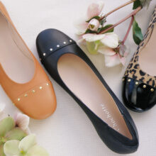 スタッズ使いの幅狭バレエシューズParis（パリス）幅狭靴のChochotte